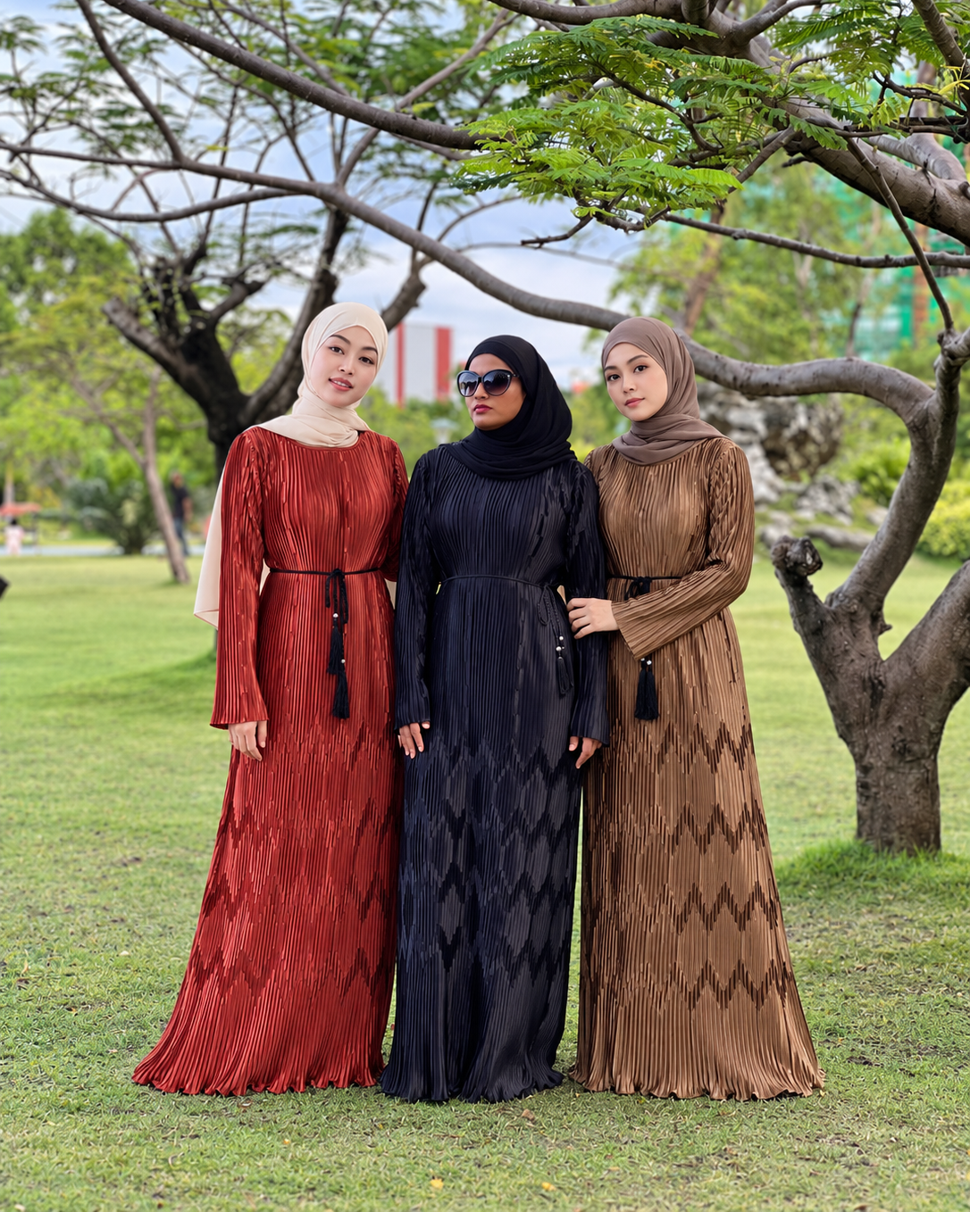 Pleated Dress with Diamond Design